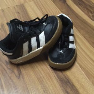 Black & white Adidas Samba sneakers